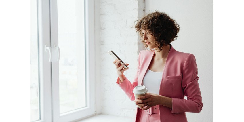 Do I Need a Different SIM Card for International Travel?